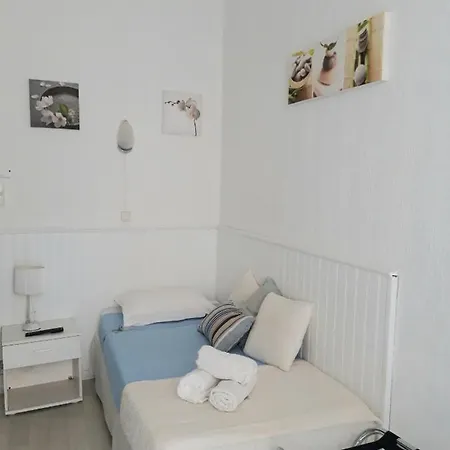 Nice Guesthouse Konukevi 3*
